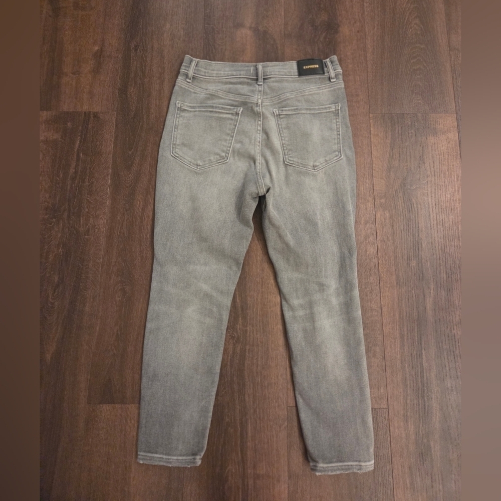 Express Gray Ripped Skinny Jeans - Picture 4 of 5
